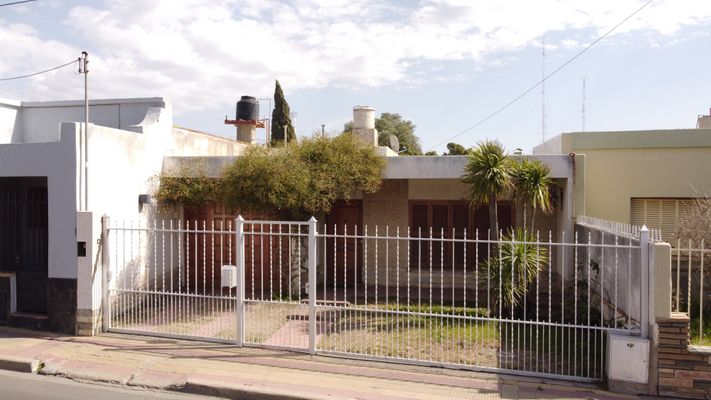 Ituzaingó al 700 - Verbauwede Inmobiliaria. Alquiler y venta de propiedades en San Luis, Argentina. Merlo, Villa Mercedes, Capital, La Punta, Potrero de los Funes
